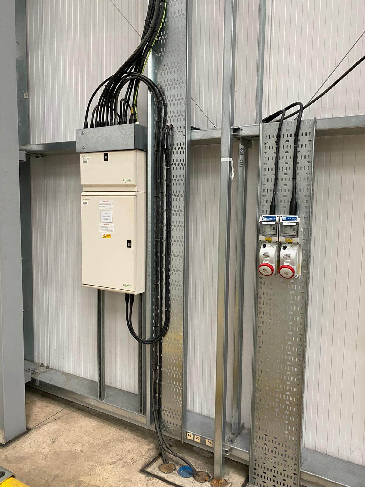 Electrical work gallery image 18